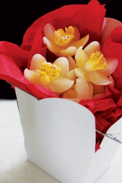 Mini White Orchid Candles ~Set/28 (No USA ship)