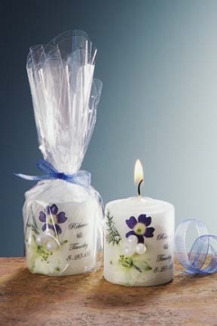 Floral Pearl Purple Pers. Candle Giftwrapped