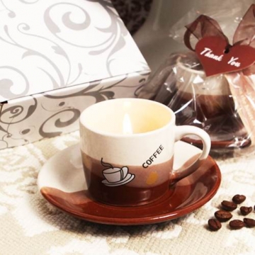 "Coffee Lover's Delight" Coffee-scented Candle in Mug Holder & Plate Boxed