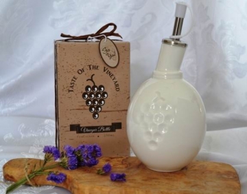 "Taste of the Vineyard" Vinegar Bottle in Gift Box